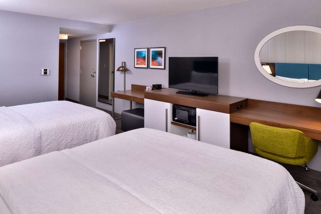 Hotel Hampton &